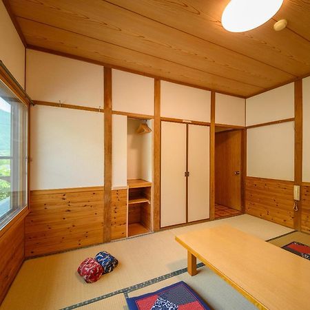 Minshuku Tsutaya Hotel Yufu Eksteriør billede
